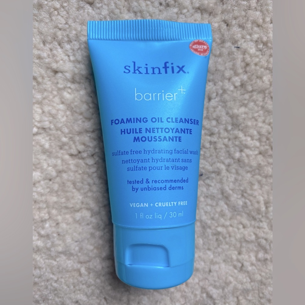 Sealed Skinfix Barrier+ Foaming Oil Cleanser, 30 ml.